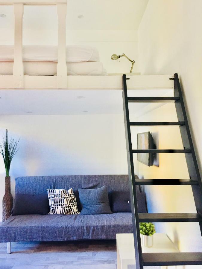 Studio 4 Personnes Avec Piscine, Tennis Apartment Hyeres Bagian luar foto